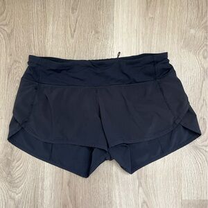 Lululemon speed up short size 6